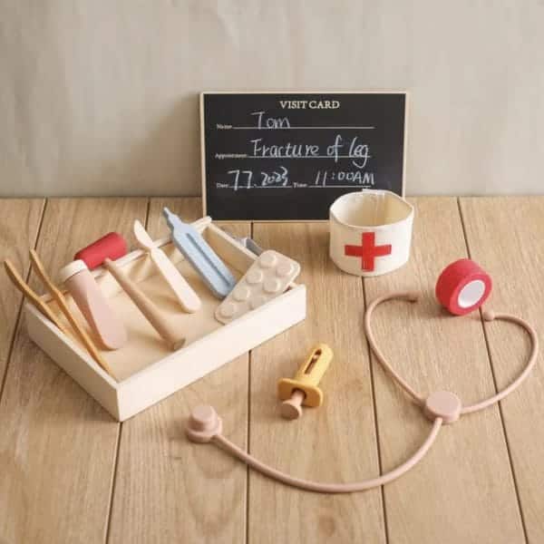 Ξύλινο Ιατρικό Σετ